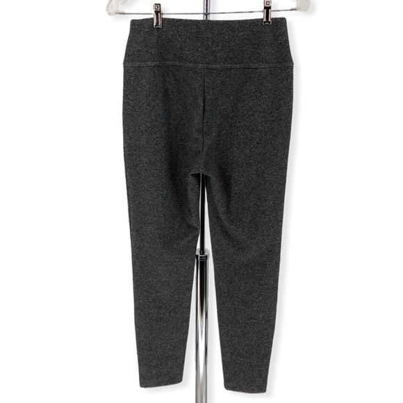 Theory Yoke High Rise Ankle Length Legging in Grey Marled Compact Knit - Picture 8 of 13